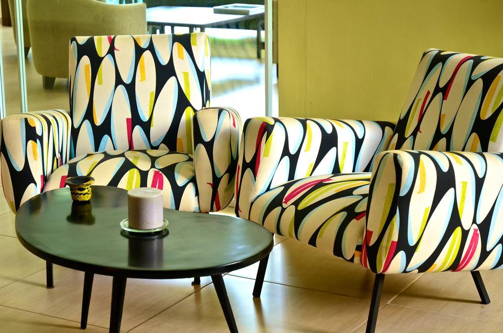 Hotel Maison Rouge קוטונו מראה חיצוני תמונה