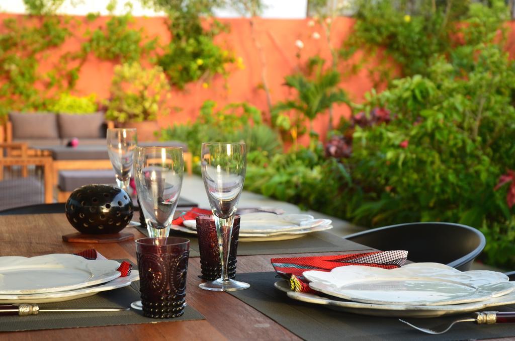 Hotel Maison Rouge קוטונו מראה חיצוני תמונה