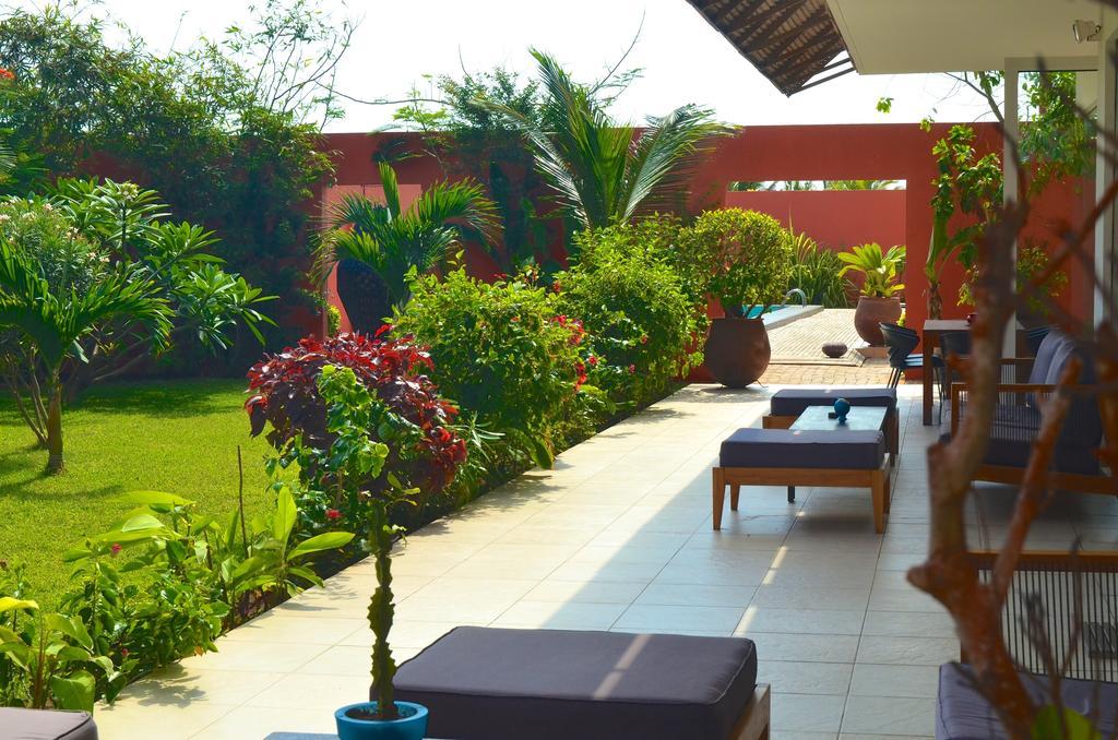 Hotel Maison Rouge קוטונו מראה חיצוני תמונה