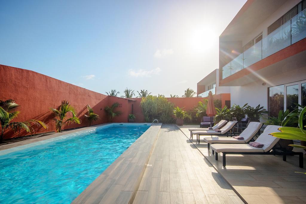 Hotel Maison Rouge קוטונו מראה חיצוני תמונה