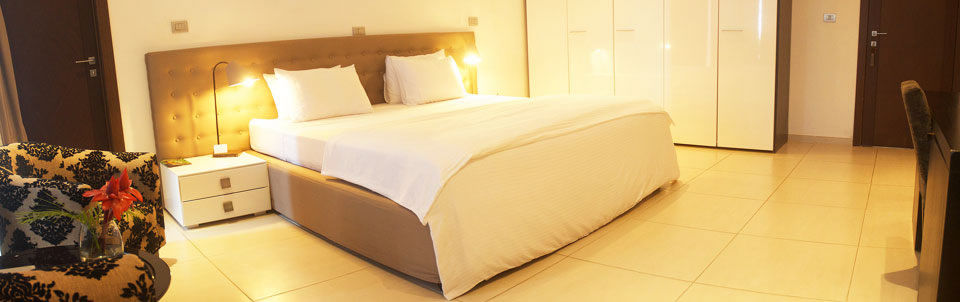 Hotel Maison Rouge קוטונו מראה חיצוני תמונה