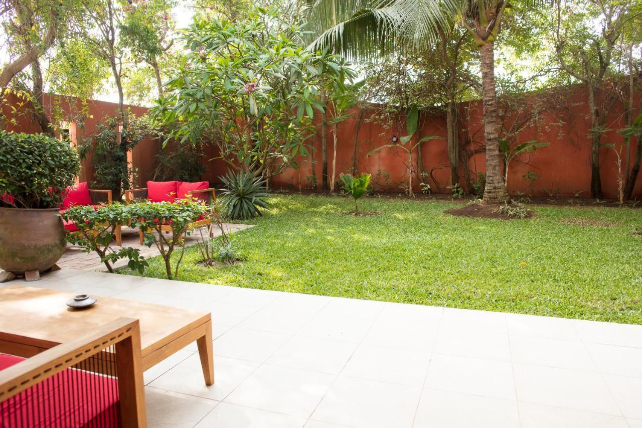 Hotel Maison Rouge קוטונו מראה חיצוני תמונה