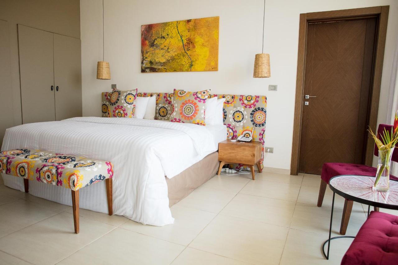 Hotel Maison Rouge קוטונו מראה חיצוני תמונה