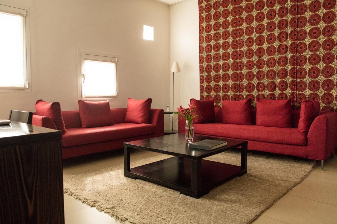 Hotel Maison Rouge קוטונו מראה חיצוני תמונה