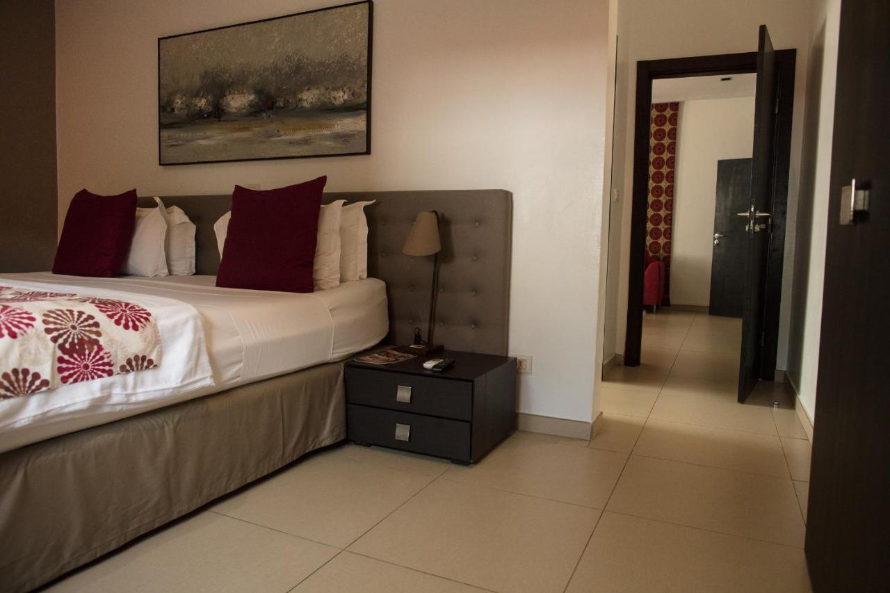 Hotel Maison Rouge קוטונו מראה חיצוני תמונה