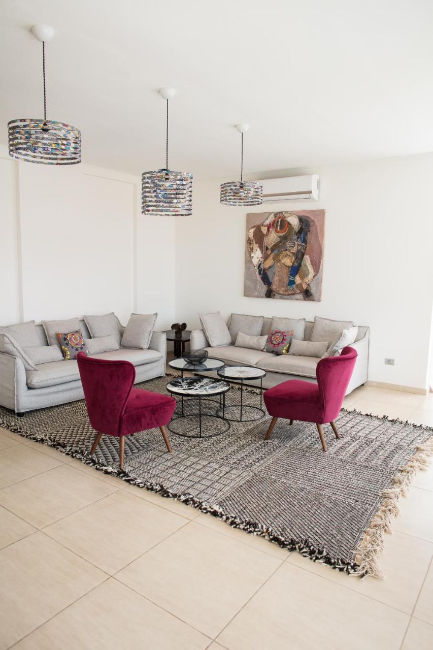 Hotel Maison Rouge קוטונו מראה חיצוני תמונה